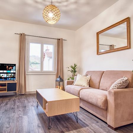 Bel Appartement Tout Confort En Aveyron Firmi Exterior photo